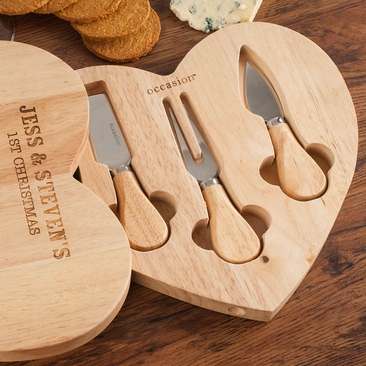 Personalised Heart-Shaped Wooden Cheeseboard Set